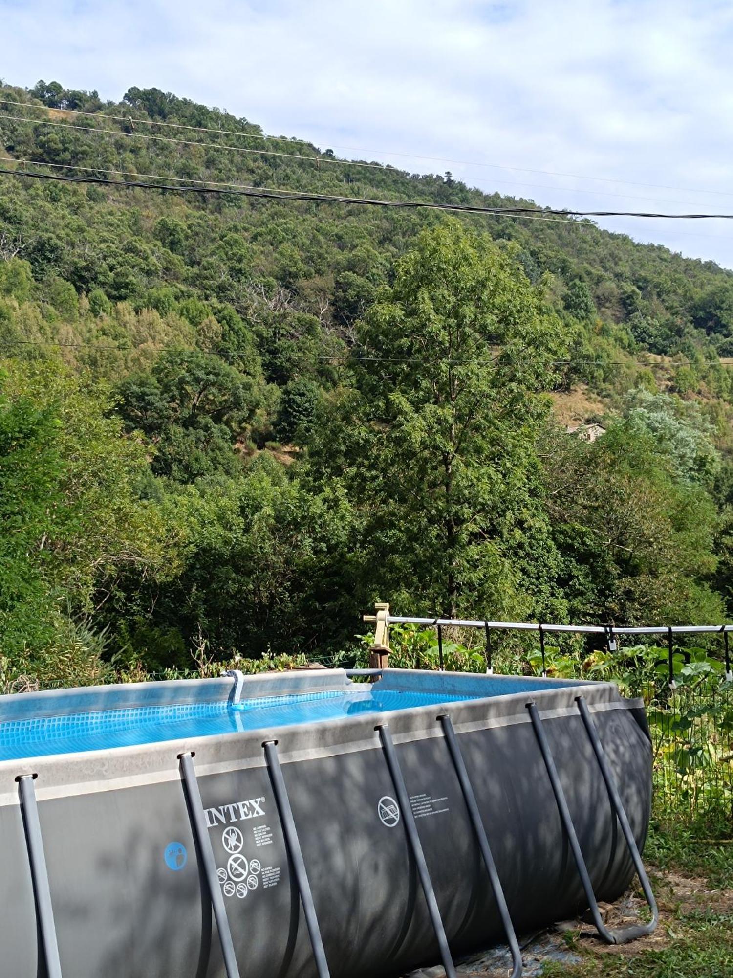 Appartement 2 A 4 Personnes Antraigues 外观 照片